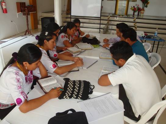 Seminary students studying in small groups at Peniel Theological Semianry, Guayaquil, Ecuador.