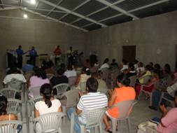 Worship service at Nueva Vida Baptist Mission Talanga